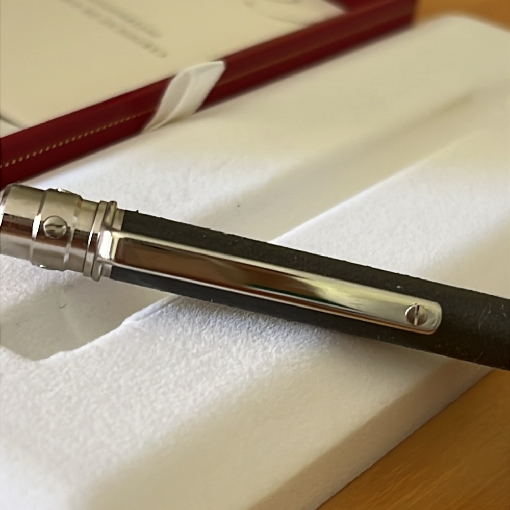 CARTIER Santos de Cartier Ballpoint Pen, Lacquer, Men's, Women's, gray, ST150189 - Picture 3 of 10